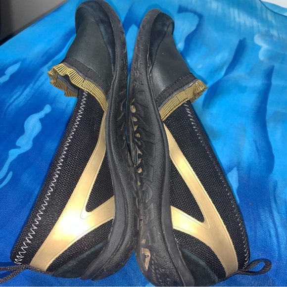 Merrell Women's Enlighten Awake Slip-On Flat Black Gold Sz 9 - Picture 7 of 8